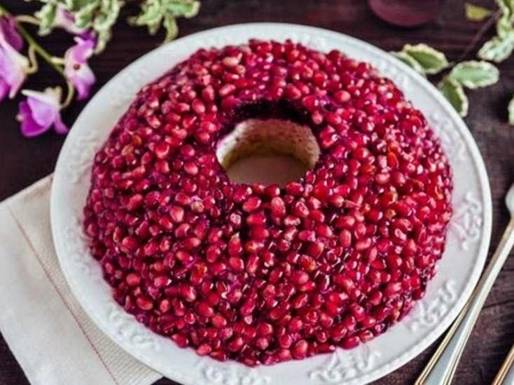 Nar salatı