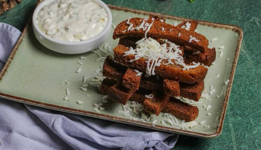 Sarımsaqlı qrenki pendirli