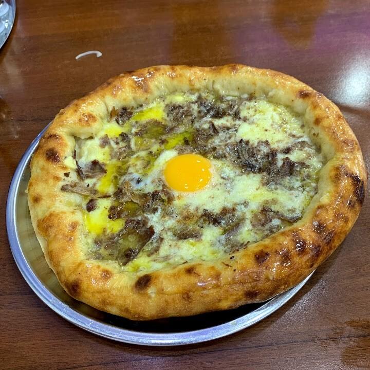 Kıymalı Karadeniz pidesi