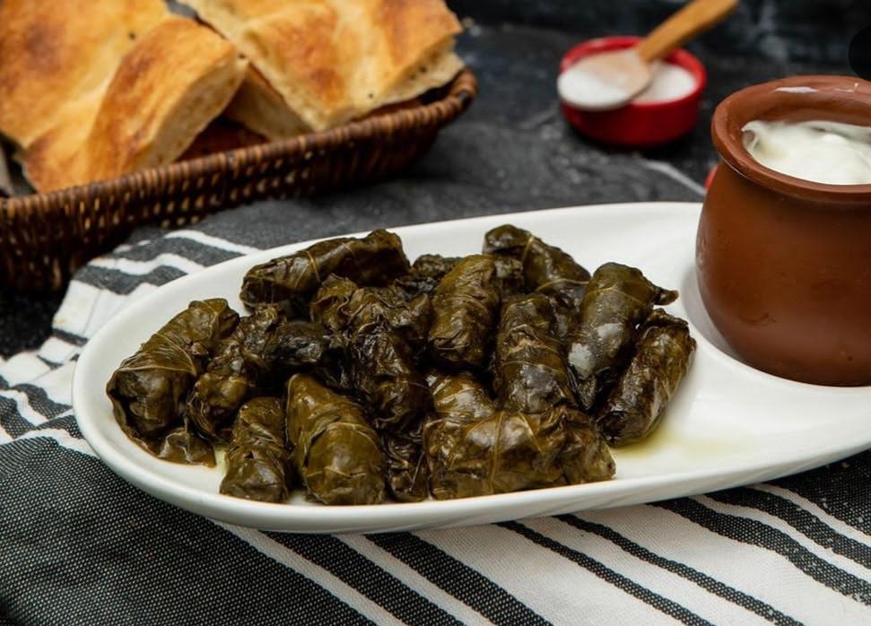 Yarpaq dolması