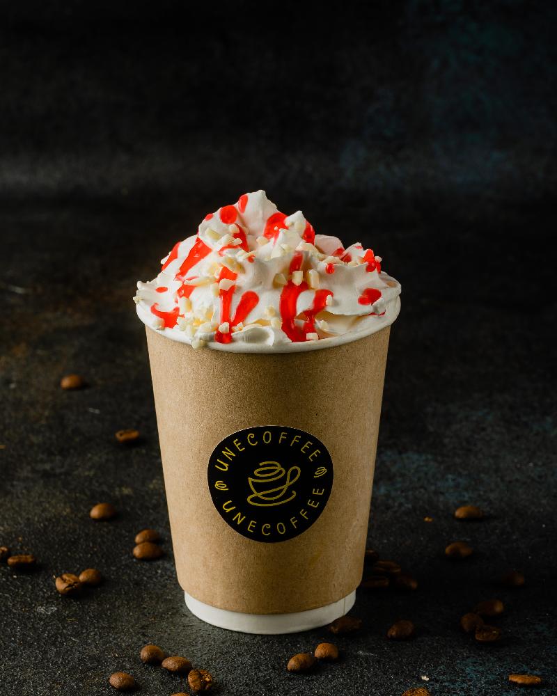 Berry White Mocha