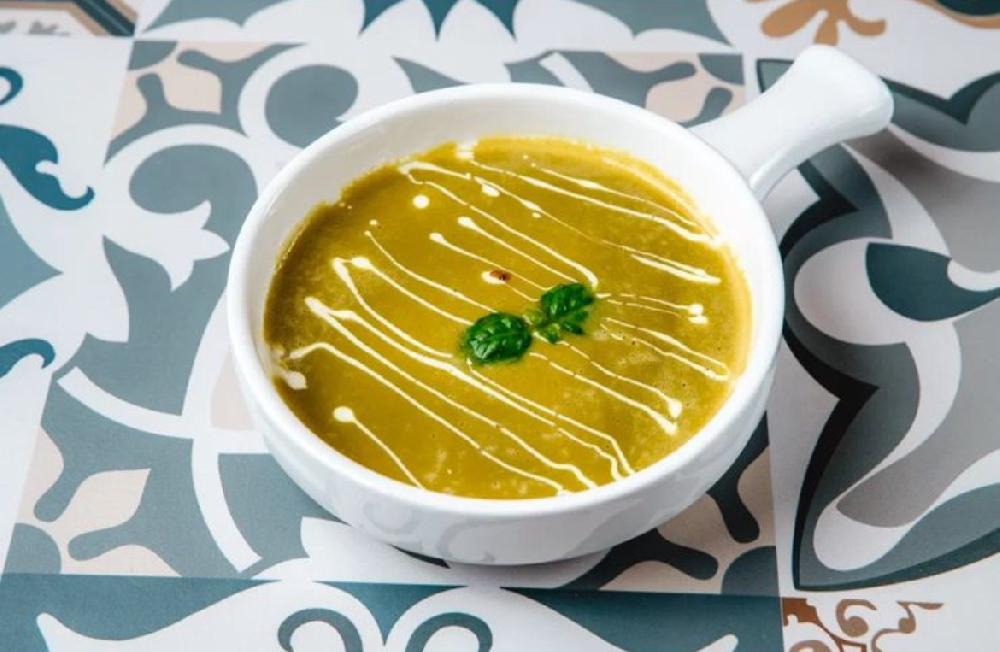 Yaşıl noxud şorbası