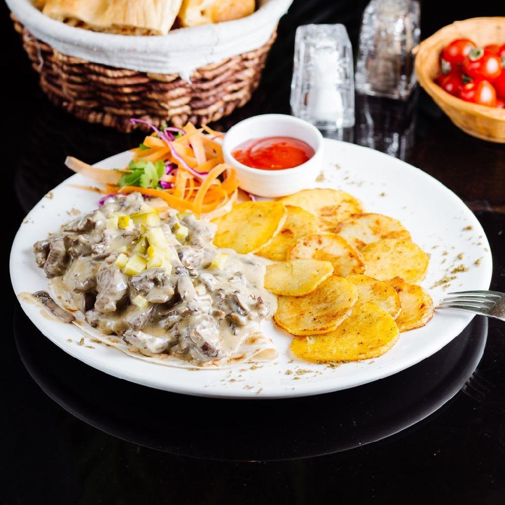 Beef stroqonov