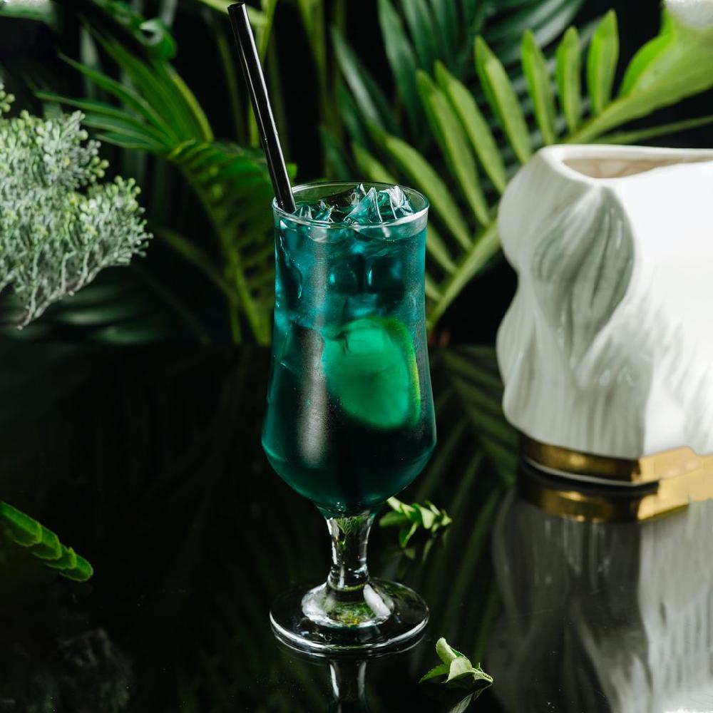 Blue hawai