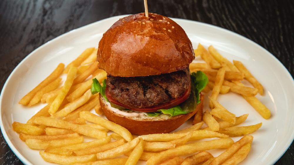 UŞAQ BURGER