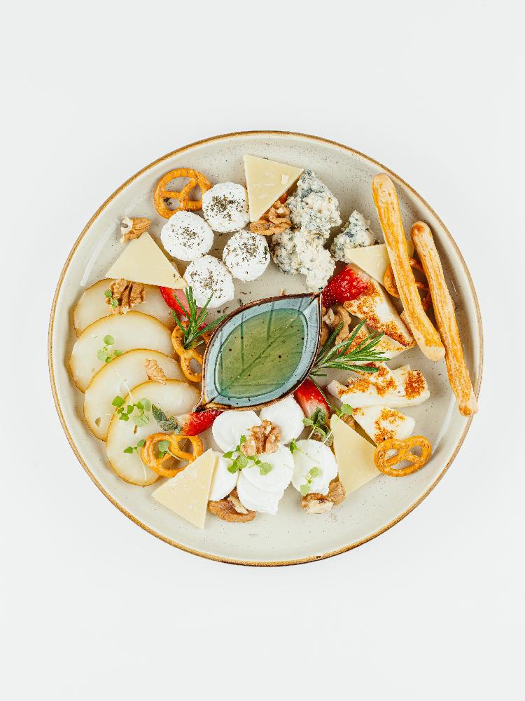 CHEESE PLATE 