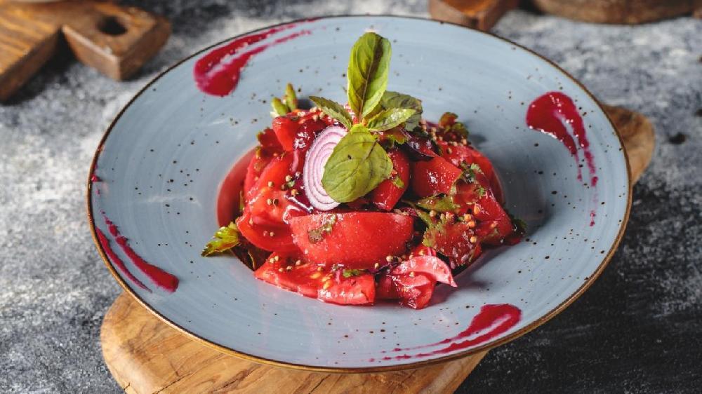 Pomidor salatı