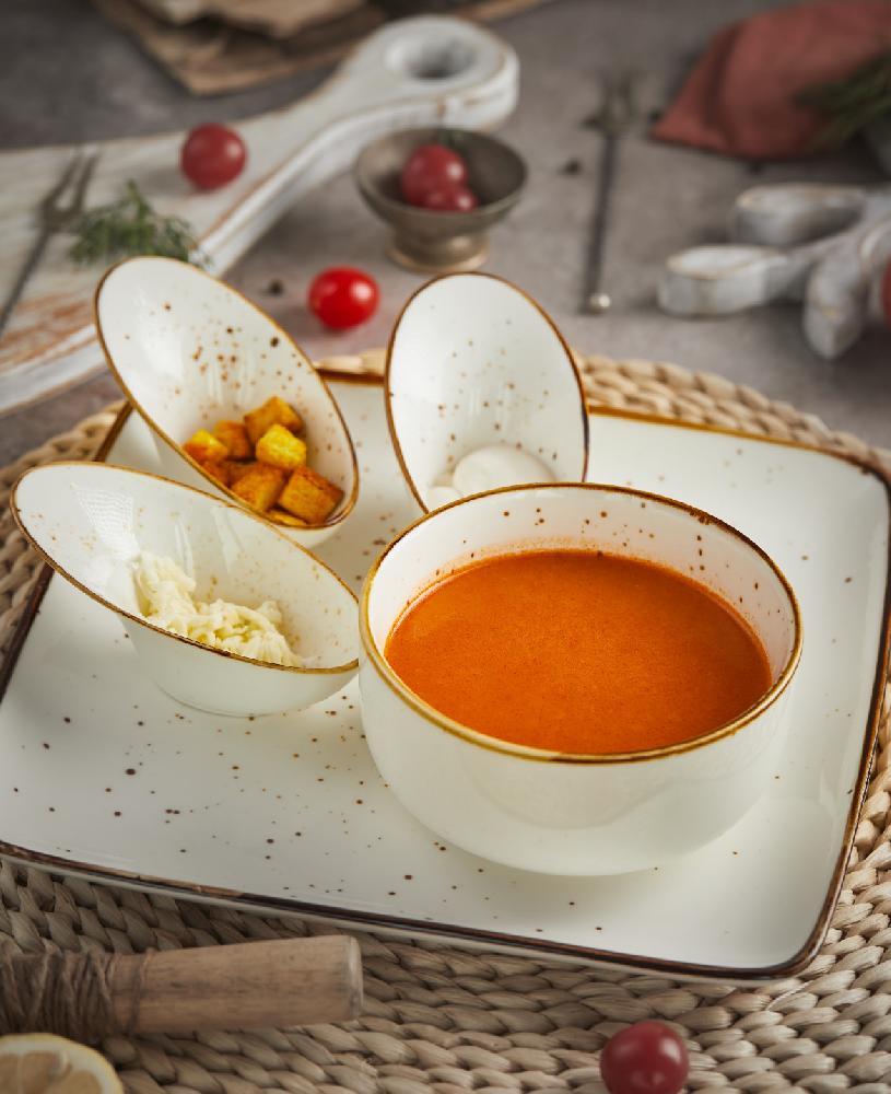 Pomidor şorbası