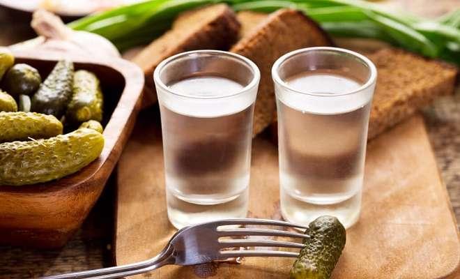 Ərik araqı (0.5 L)