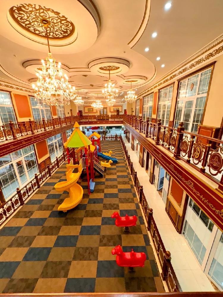 Interior view 7