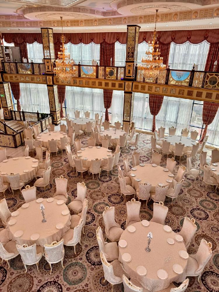 Interior view 8