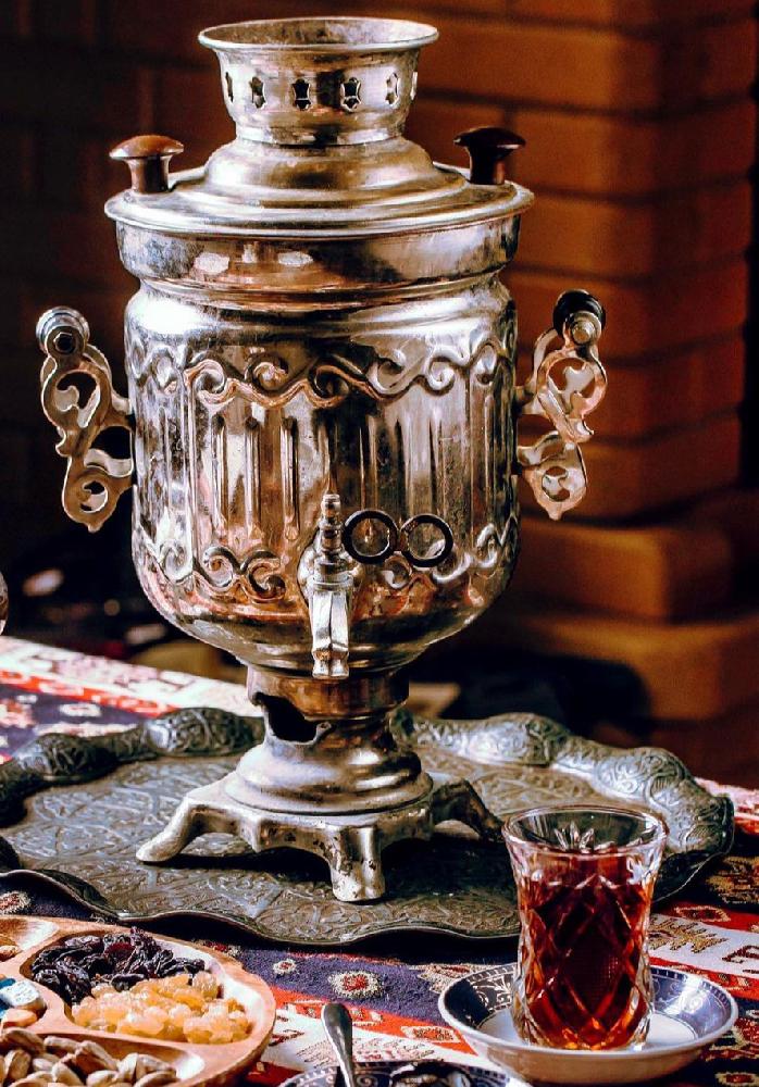 Samovar çay