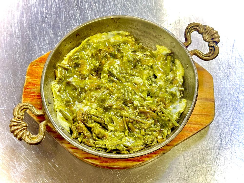 Qulançar (çığırtması yumurtalı)