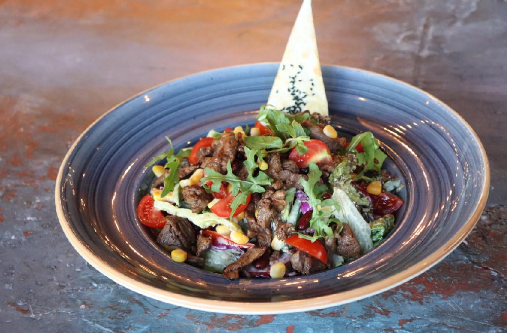 Beef Salatı
