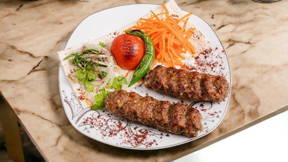 Döymə kabab