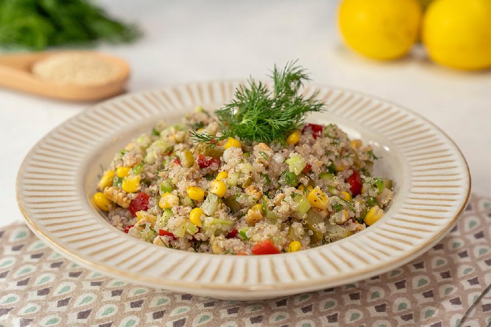 Kinoa Salatı