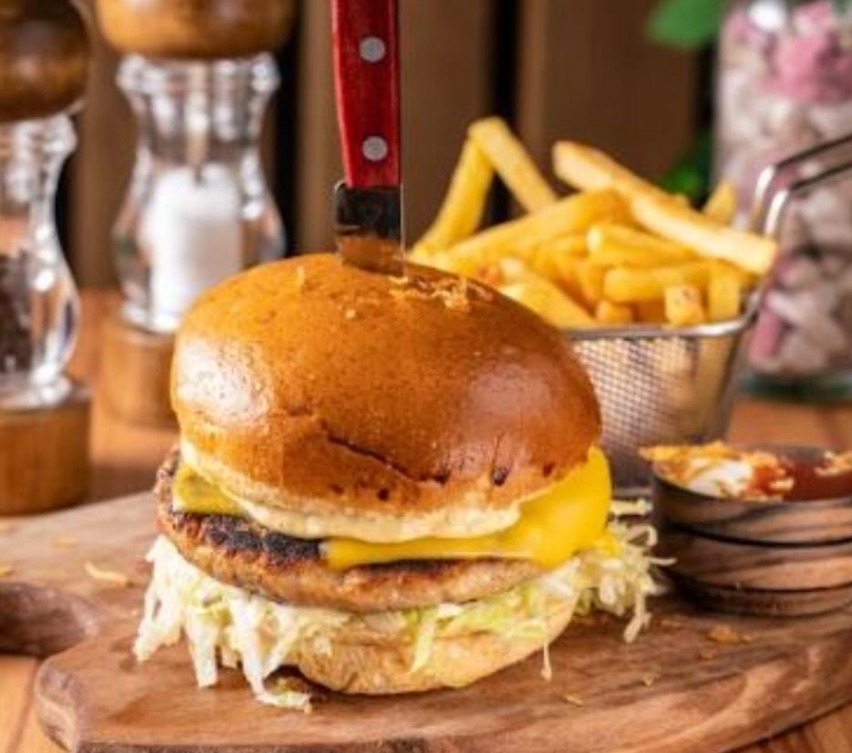 CHİCKEN BURGER
