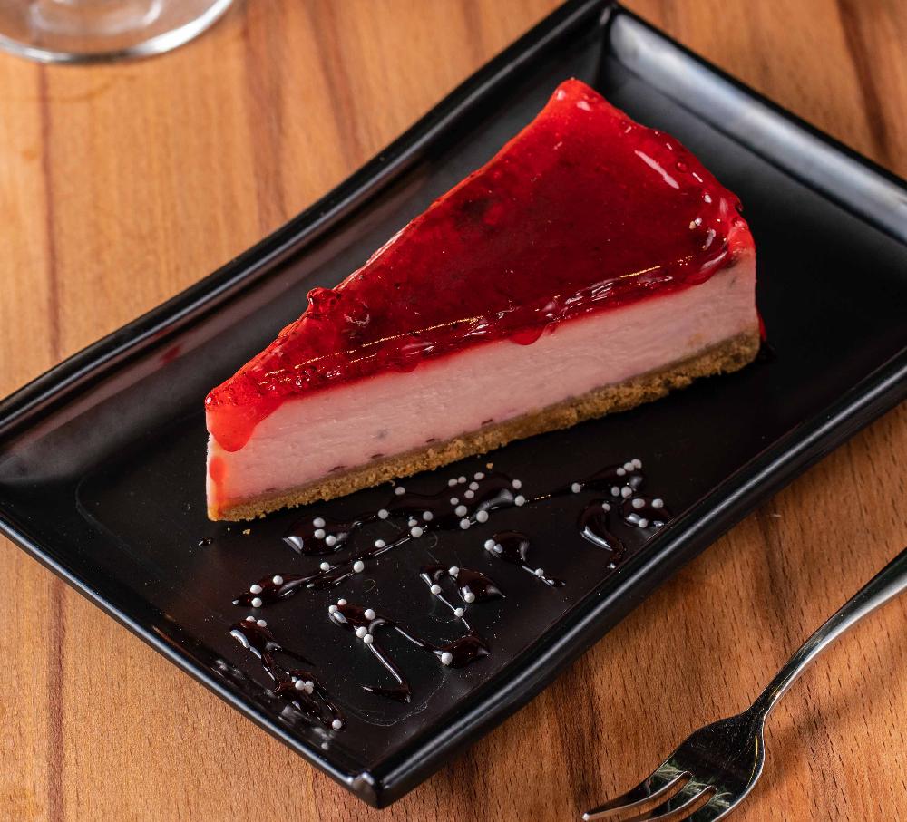 STRAWBERRY CHEESECAKE