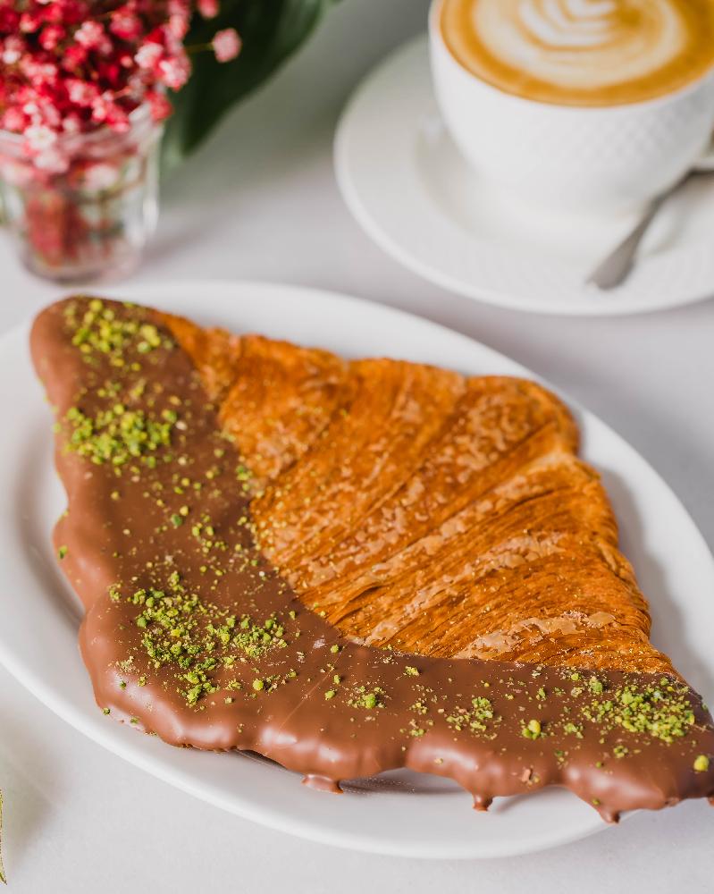 Chocolate Flat Croissant 
