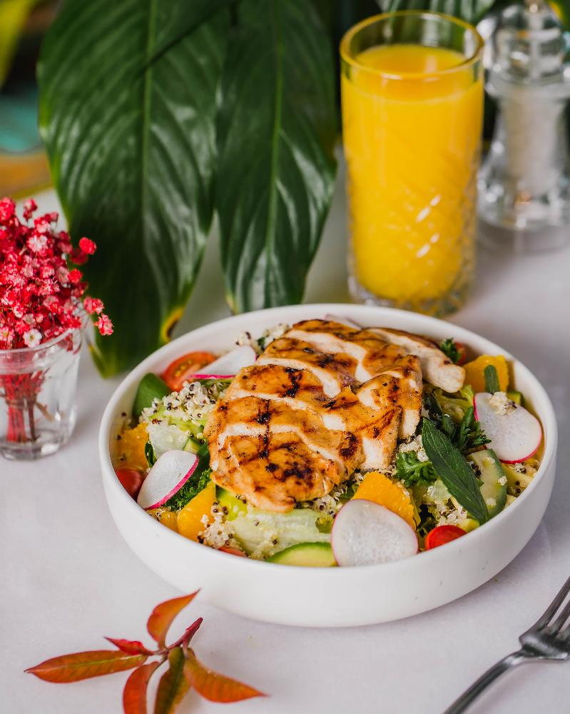 Quinoa Avacado Chicken