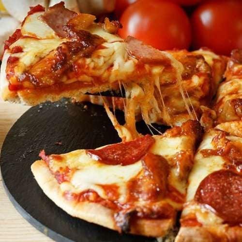 Pizza Sucuklu böyuk