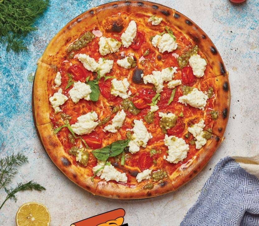 BUFFALO CHEESE PIZZA