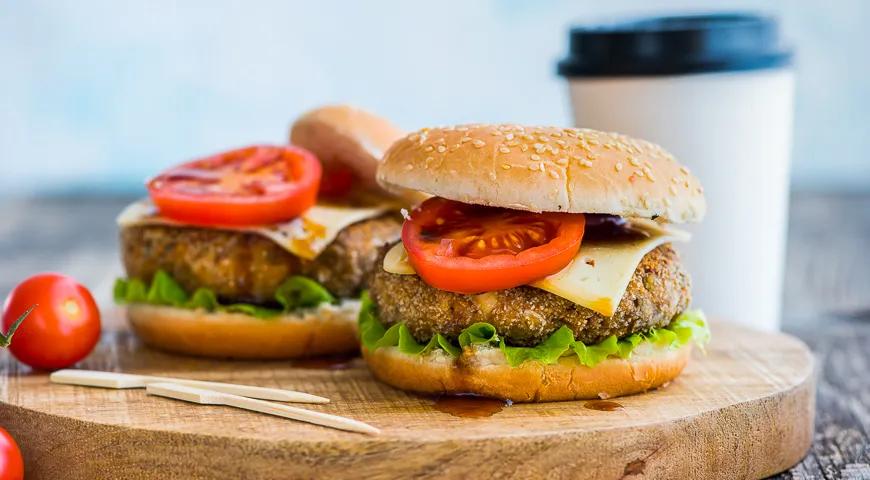 Вегетарианский Чизбургер (Beyond Meat) 