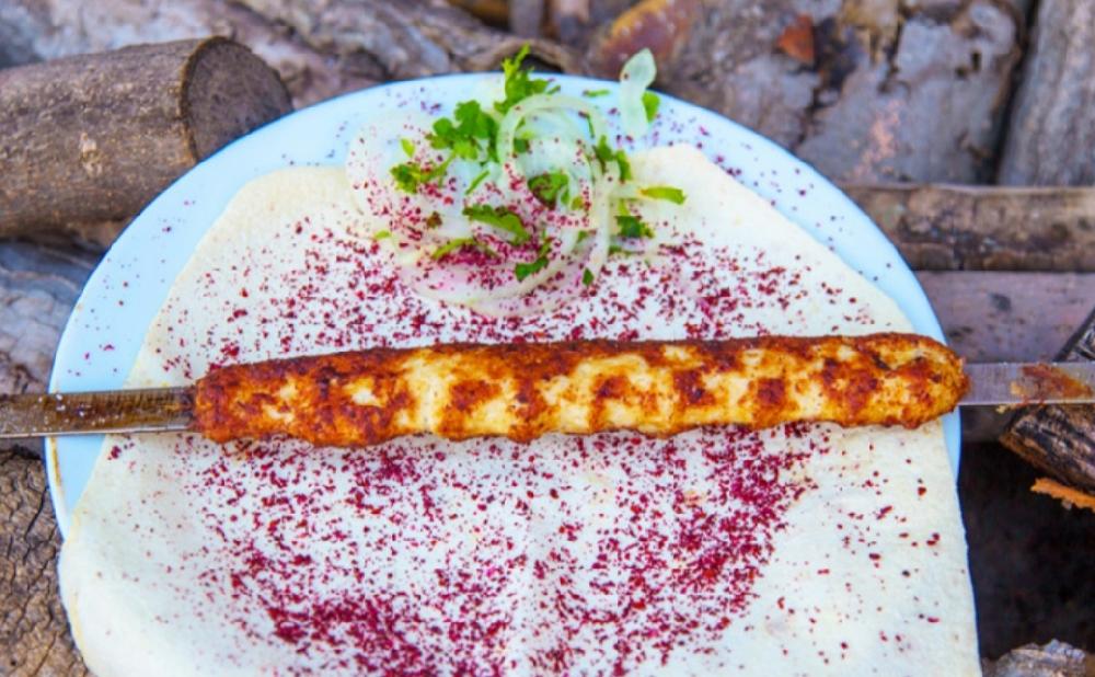 Toyuq lüləsi kababı