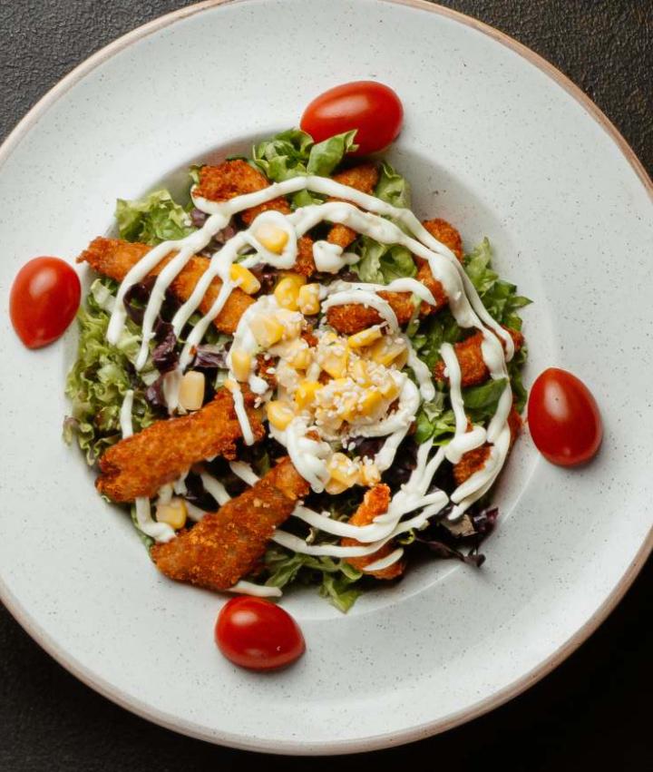 Xırçıltılı Toyuq Salatı