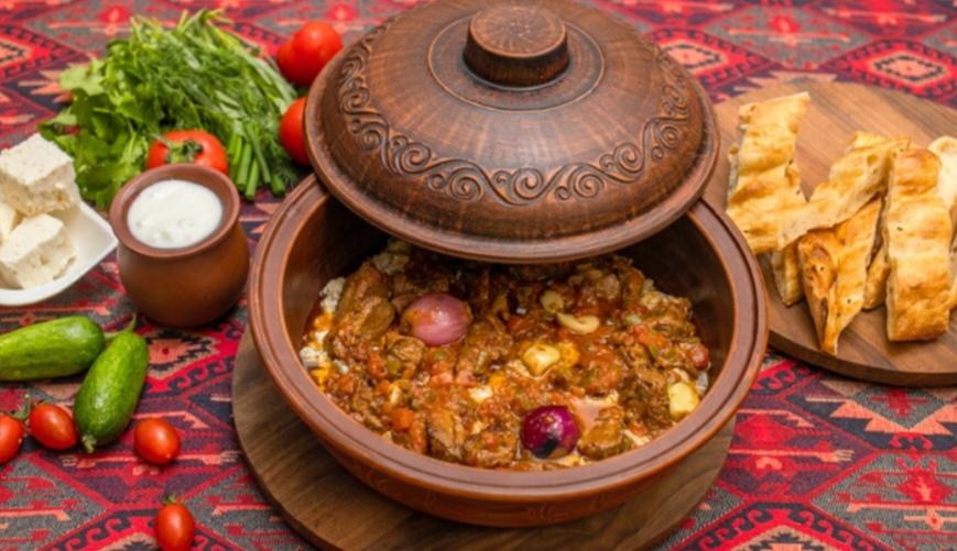 Qaymaqlı can əti saxsıda (4 nəfərlik)