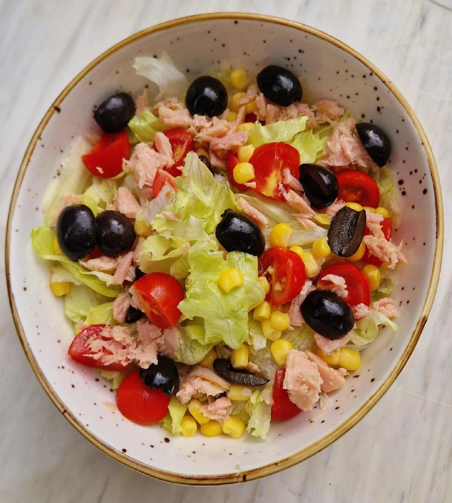 Tuna Salatı