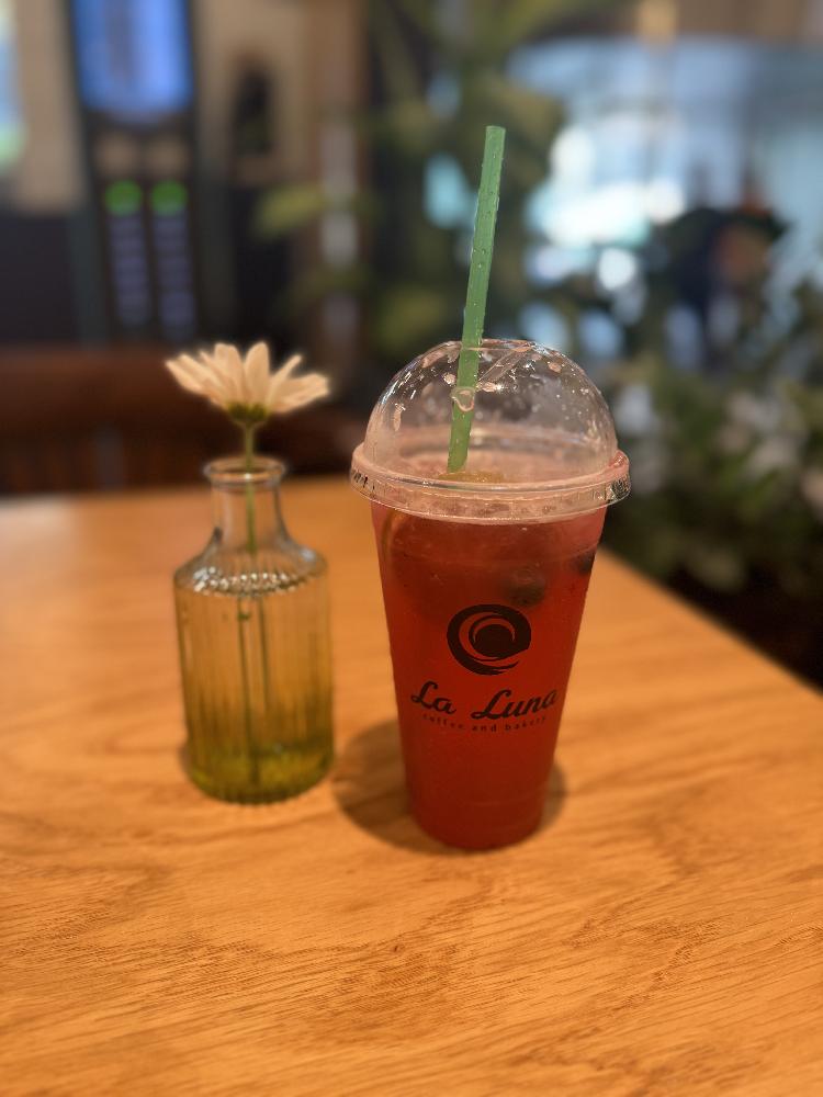 Berry mix lemonade 