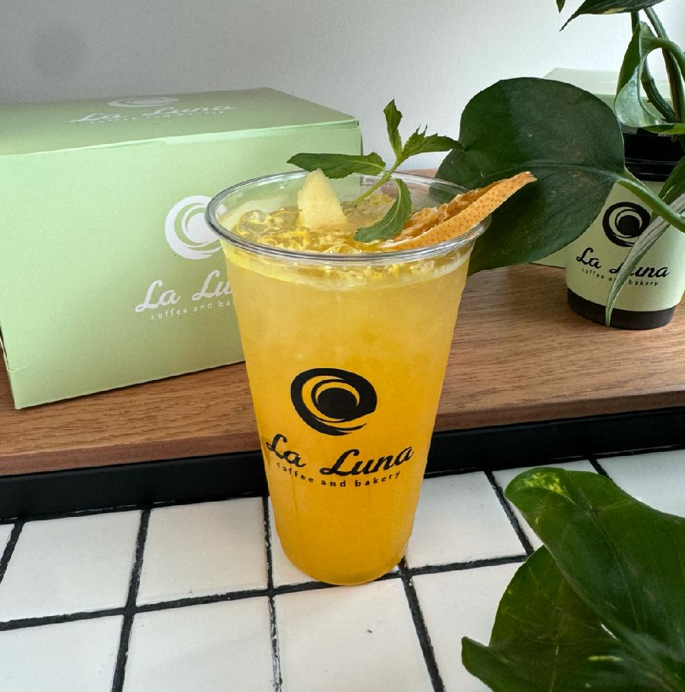 Ginger-orange lemonade