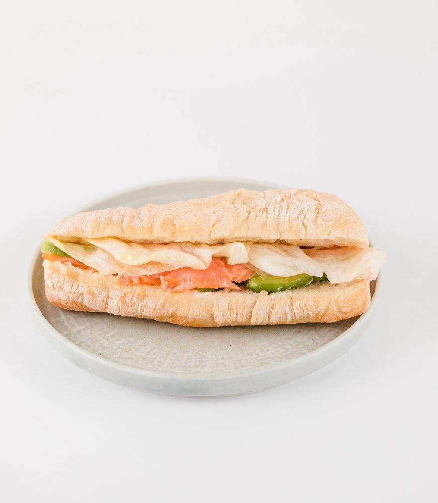 Sandwich salmon 