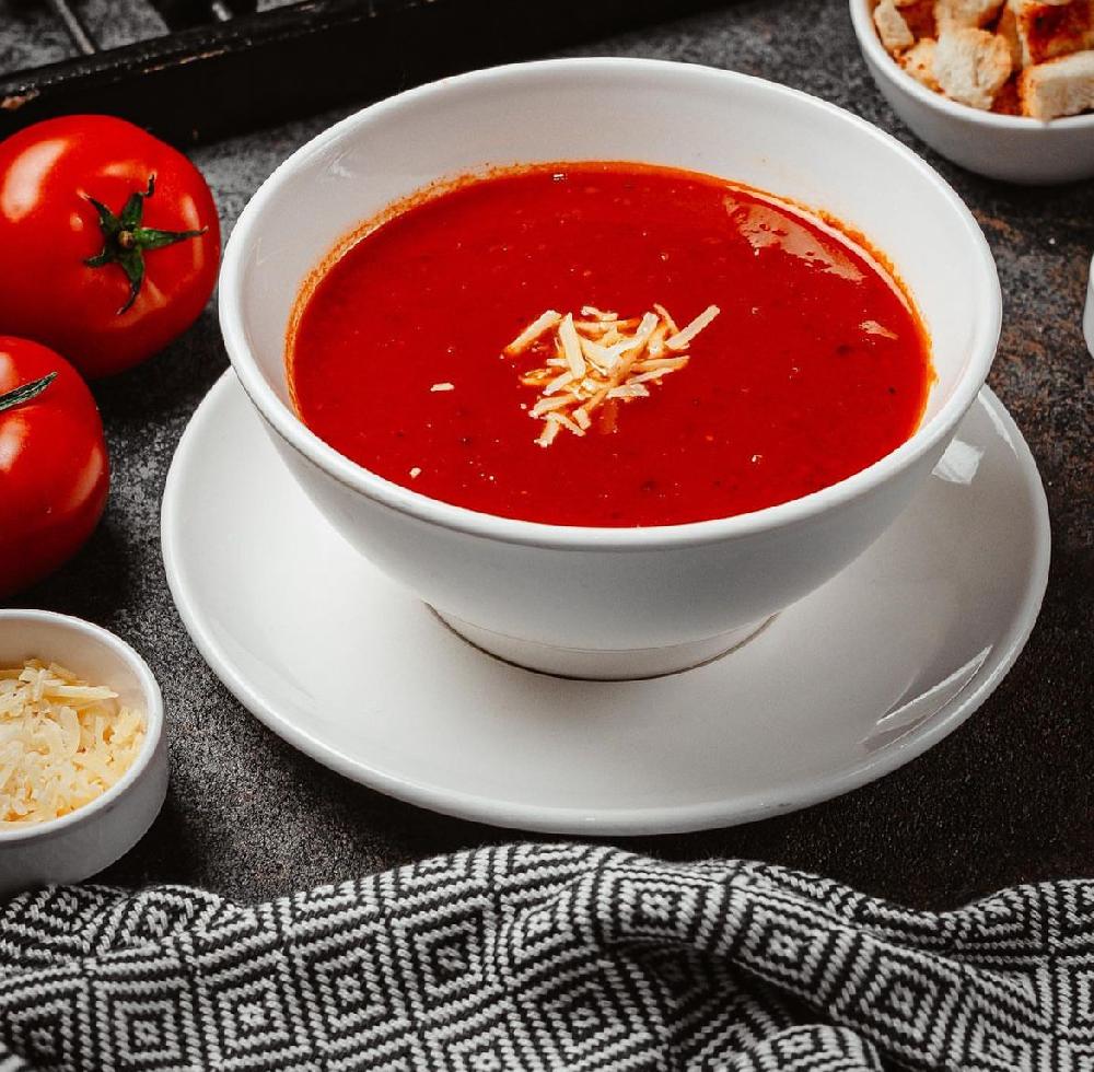 Tomat şorbası