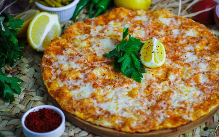 Pendirli lahmacun