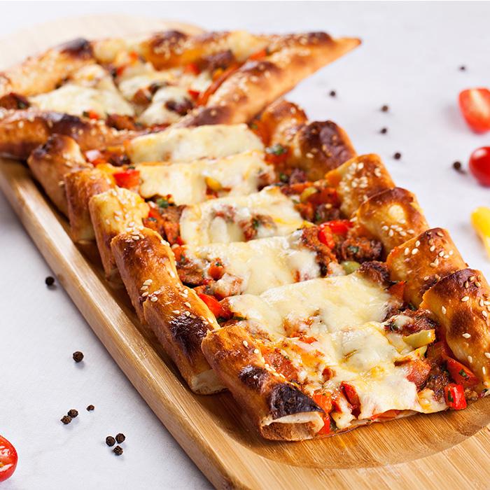Quşbaşı pendirli pide