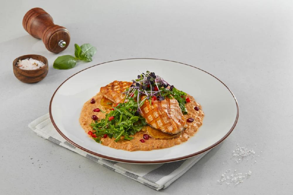 Kremalı Salmon grill