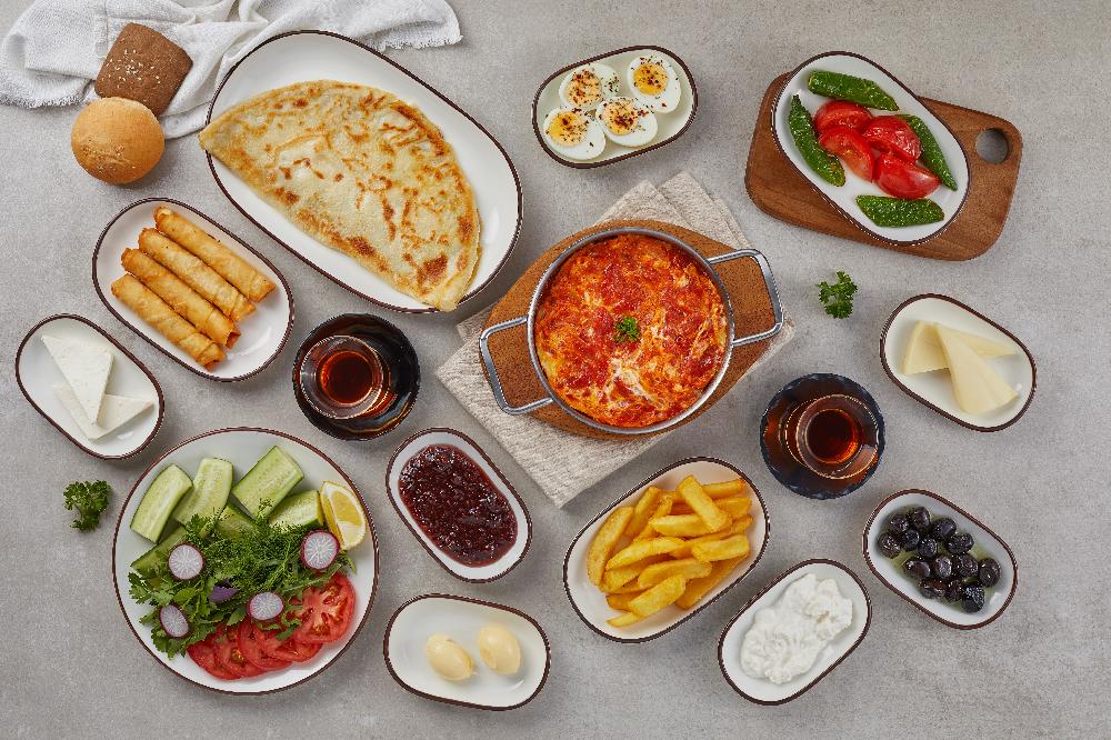 Kəndsayağı iki nəfərlik səhər yeməyi
