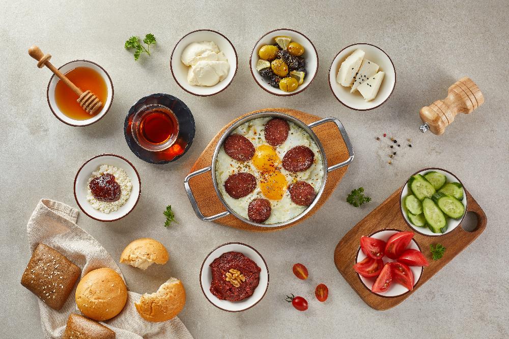 Sucuklu yumurta keyfi