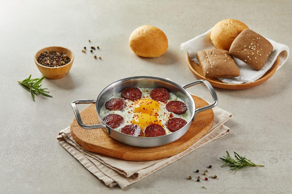 Sucuklu yumurta 