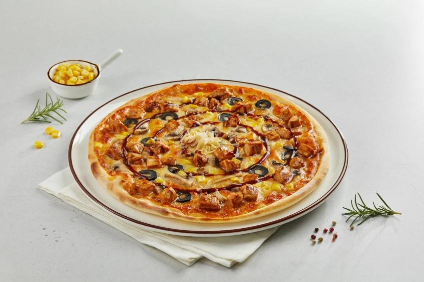 BBQ Chicken pizza
