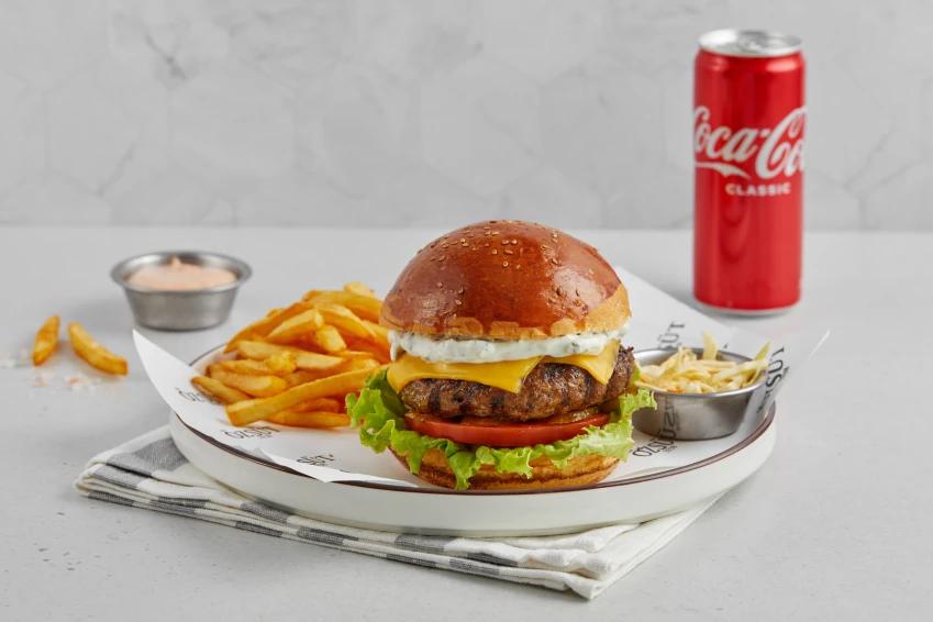 California Cheeseburger