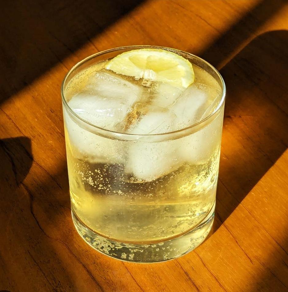 Whiskey Tonic 