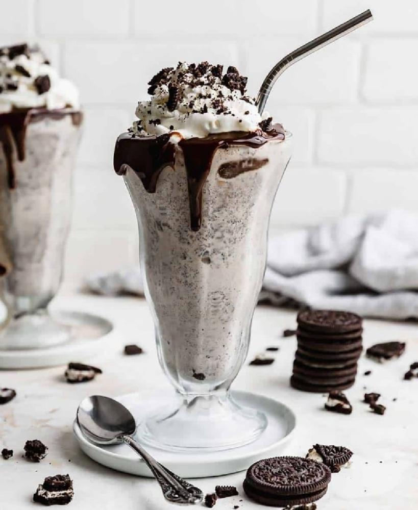Oreo chocolate milkshake