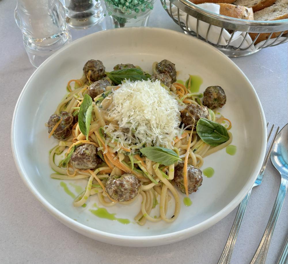Linguine Meatball
