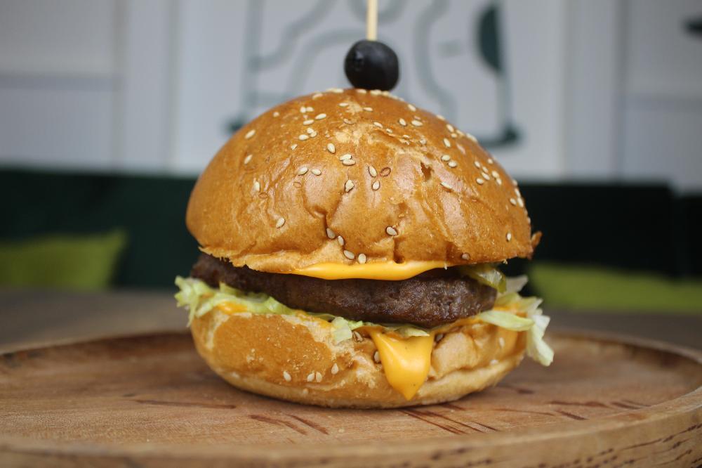 Cheese burger 