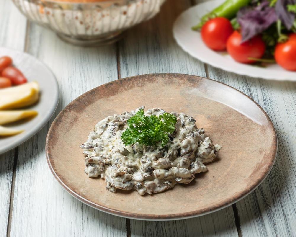 Can əti qaymaqla