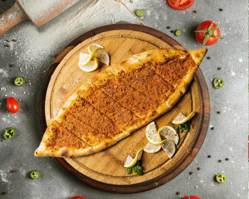 Qiyməli Pide 