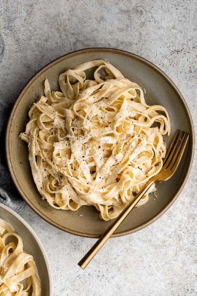 Fettuccine Alfredo